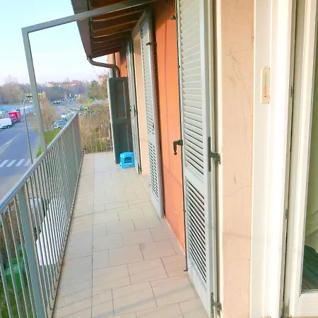 One Bedroom With View Balcony And Wifi At Apartment *