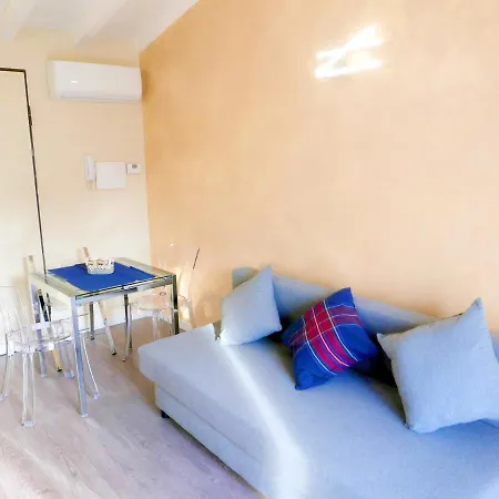 One Bedroom With View Balcony And Wifi At